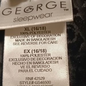 FINAL PRICE GEORGE black/white pin-striped pajama set w side slitsXL (16-18)